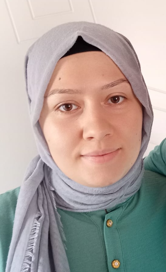 Esra Tunç 